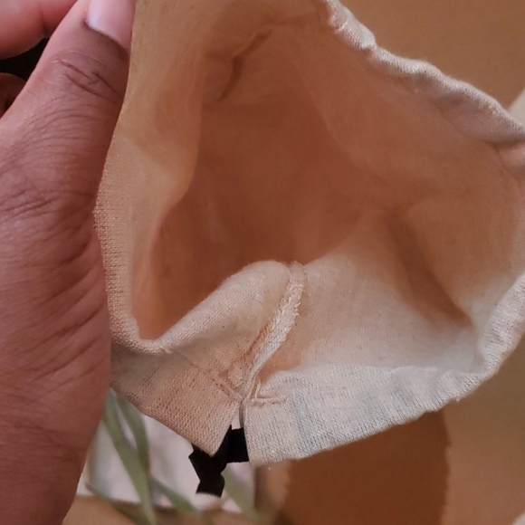 Authentic Gucci reusable draw strings dust bags - Picture 7 of 7